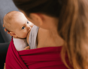 How to breastfeed using different types of breastfeeding baby carriers (simplified). 1 Breastfeeding with carrier